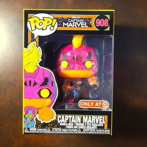 Funko POP! Marvel: Black Light - Captain Marvel